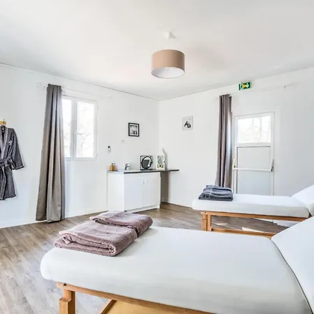 Apartment Saint-raphael Valescure - Maeva - Studio 4 Personnes Selection Mae-2426 *